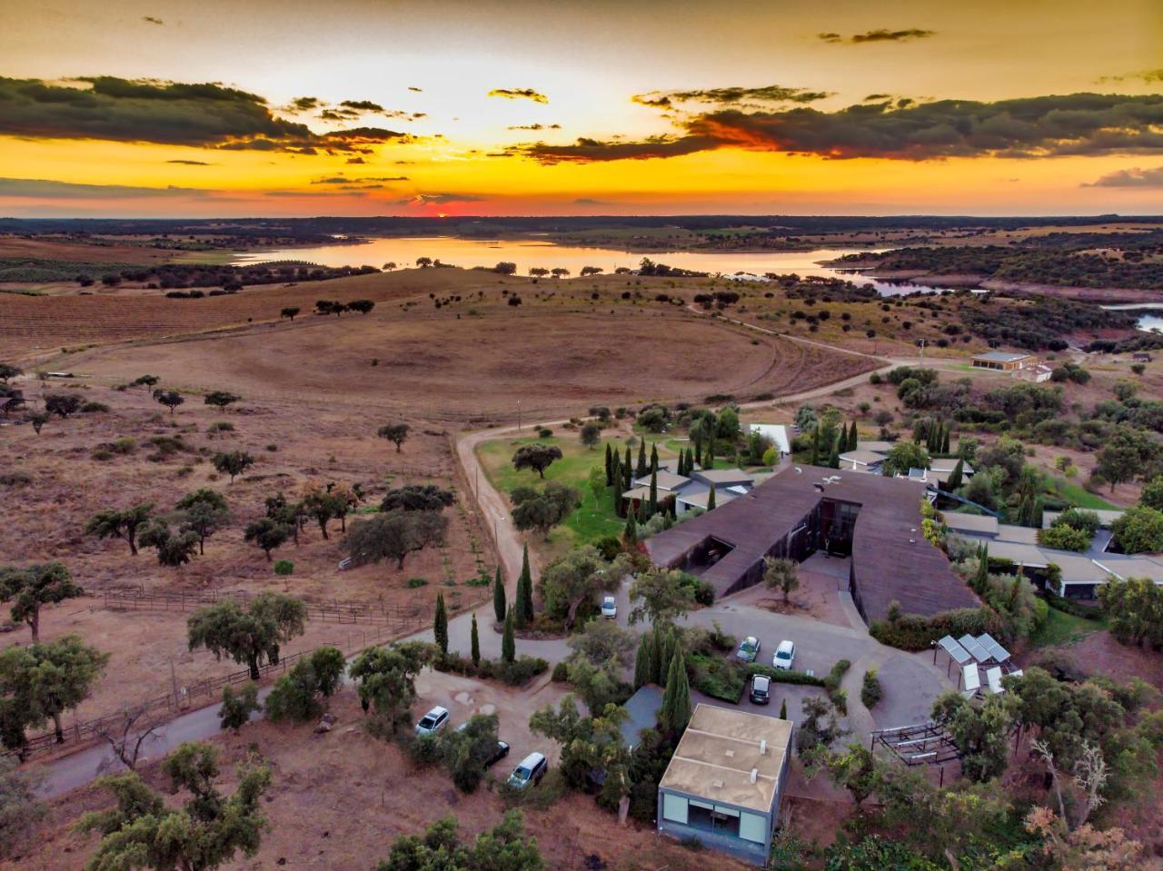 Herdade Da Cortesia Hotel Avis Exteriér fotografie